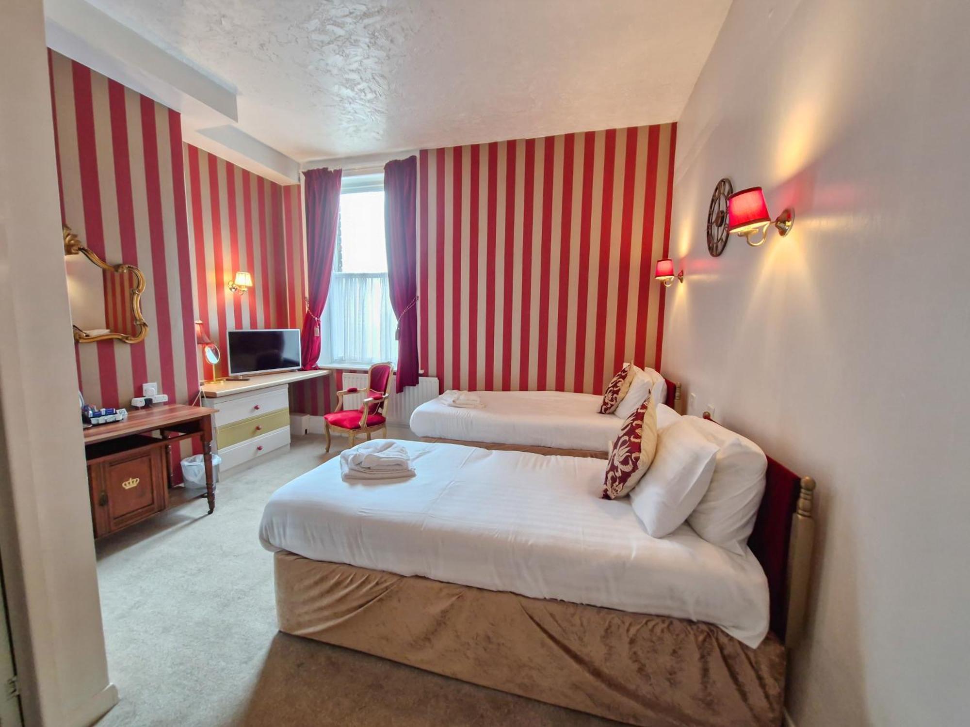 Skelton  Wharton Arms Hotel מראה חיצוני תמונה